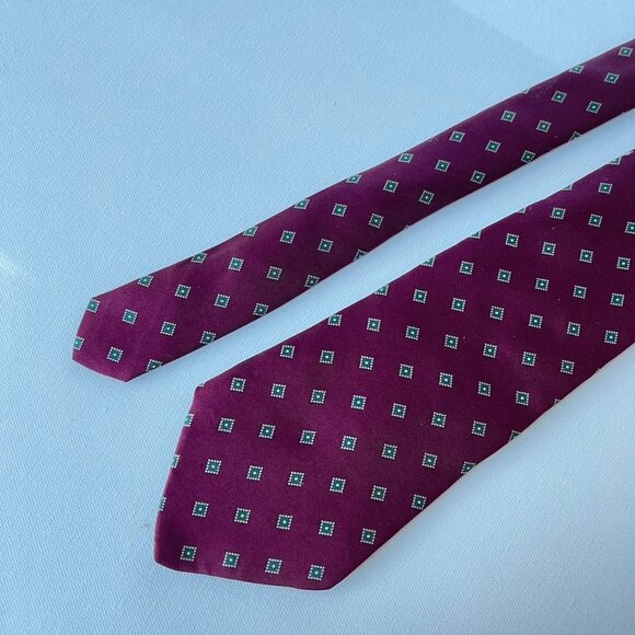 Vintage 80’s Italian Silk Tie - Picture 2 of 8
